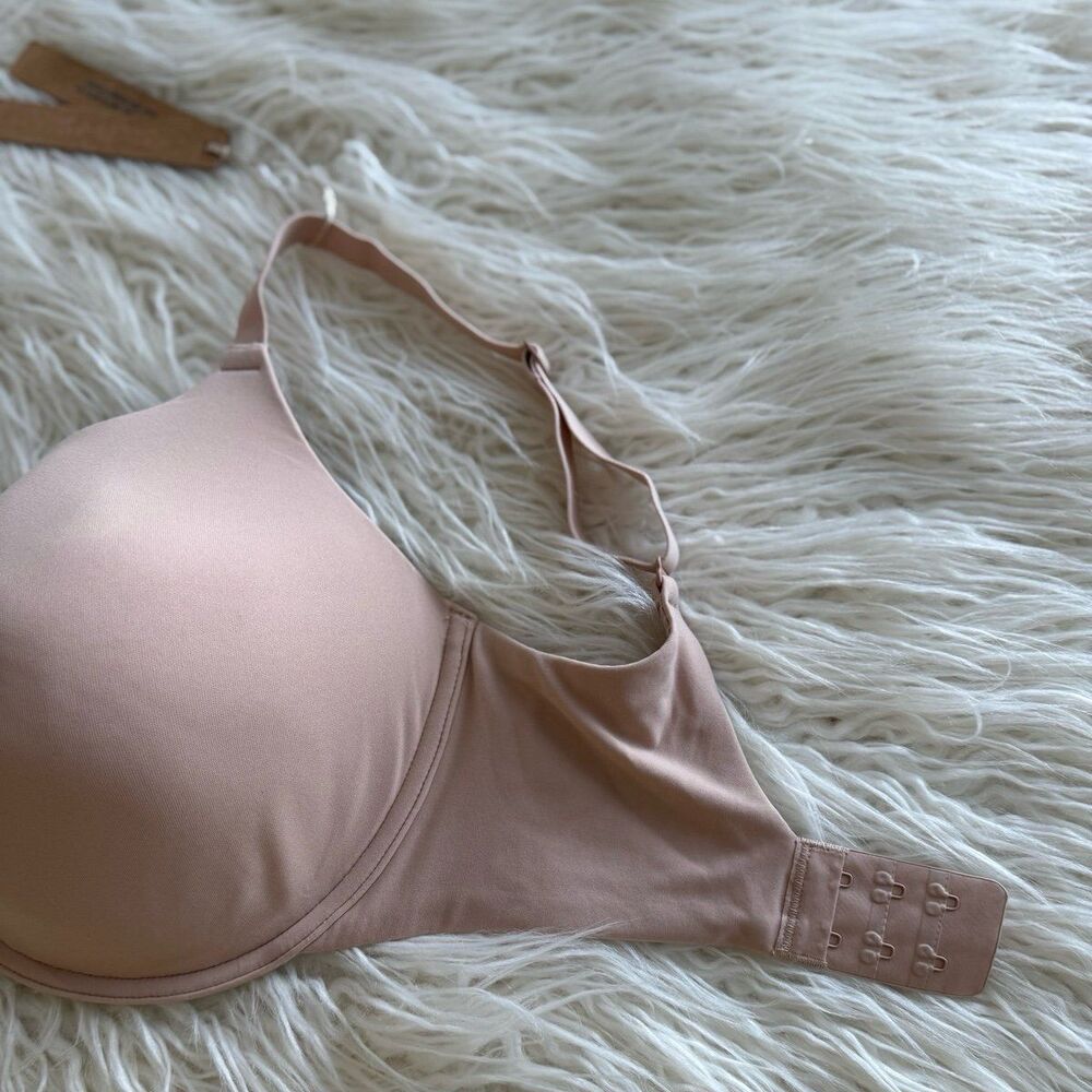 Skims Fits Everybody T-shirt Bra Mica Size 34DDD - Picture 4 of 6